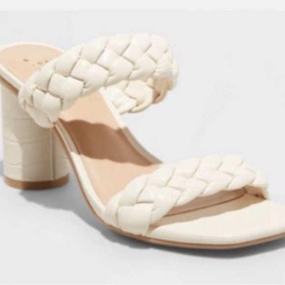 A new day braided sandals - Picture 2 of 2